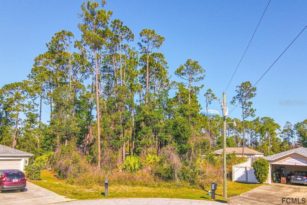 7 PENNDALE PLACE PALM COAST, FL 32164
