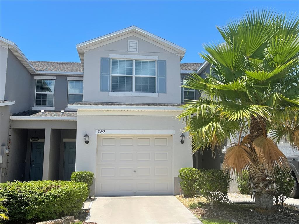 10658 LAKE MONTAUK DRIVE RIVERVIEW, FL 33578