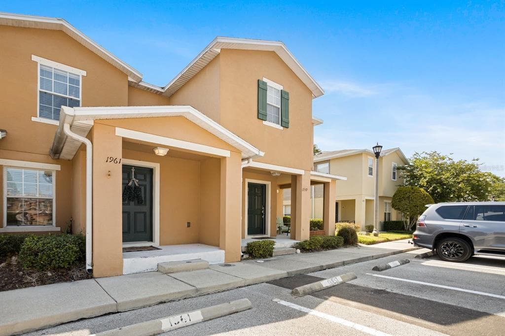1961 SEARAY SHORE DRIVE CLEARWATER, FL 33763
