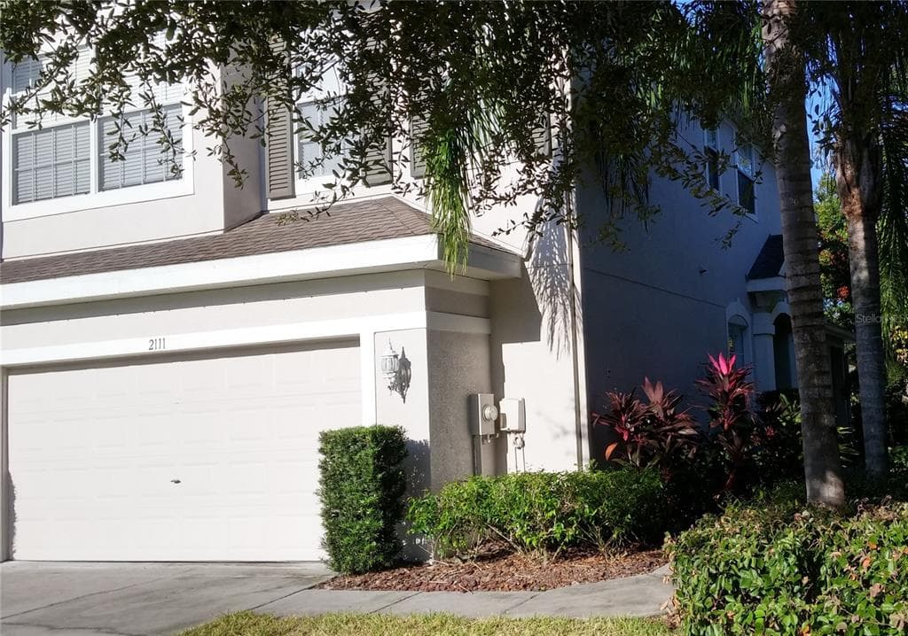 2111 PARK CRESCENT DRIVE LAND O LAKES, FL 34639