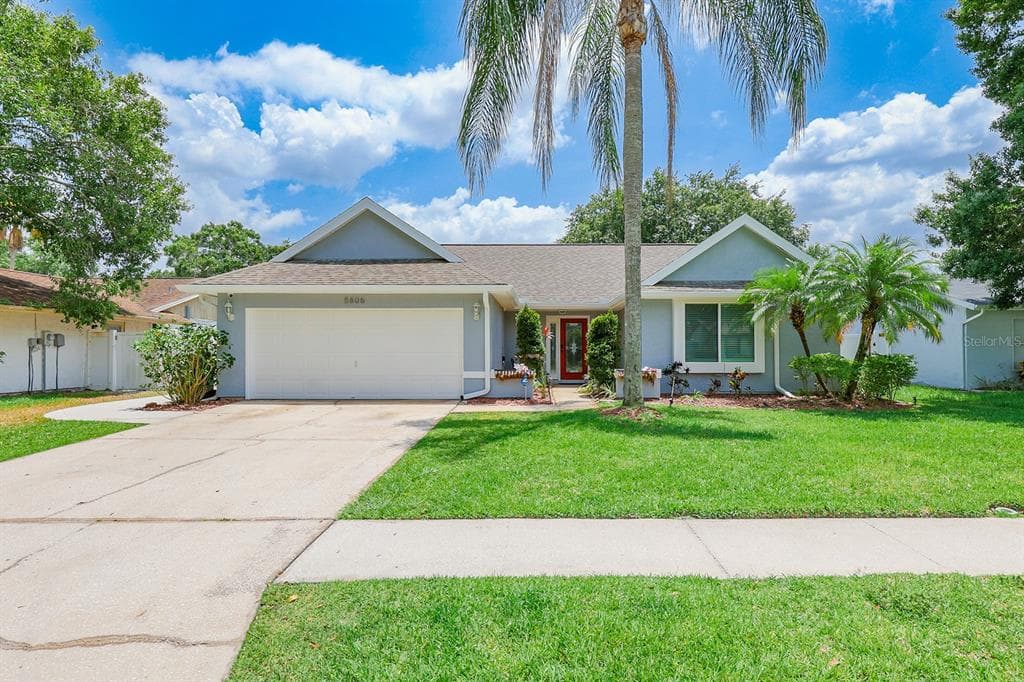 5806 SILVER MOON AVENUE TAMPA, FL 33625
