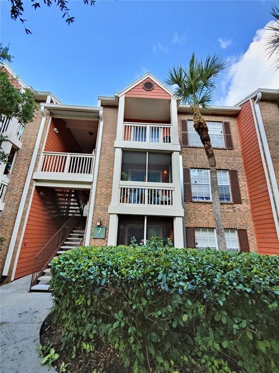 10200 GANDY BOULEVARD N UNIT 706 ST PETERSBURG, FL 33702