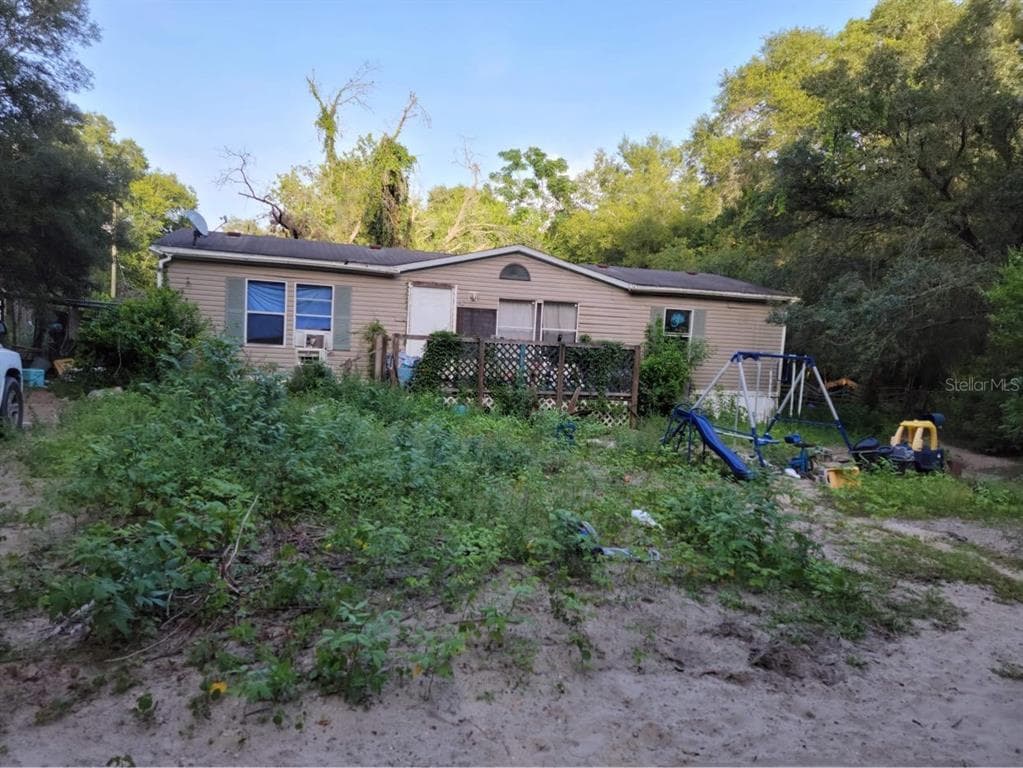 7074 LA DORA DRIVE BROOKSVILLE, FL 34602