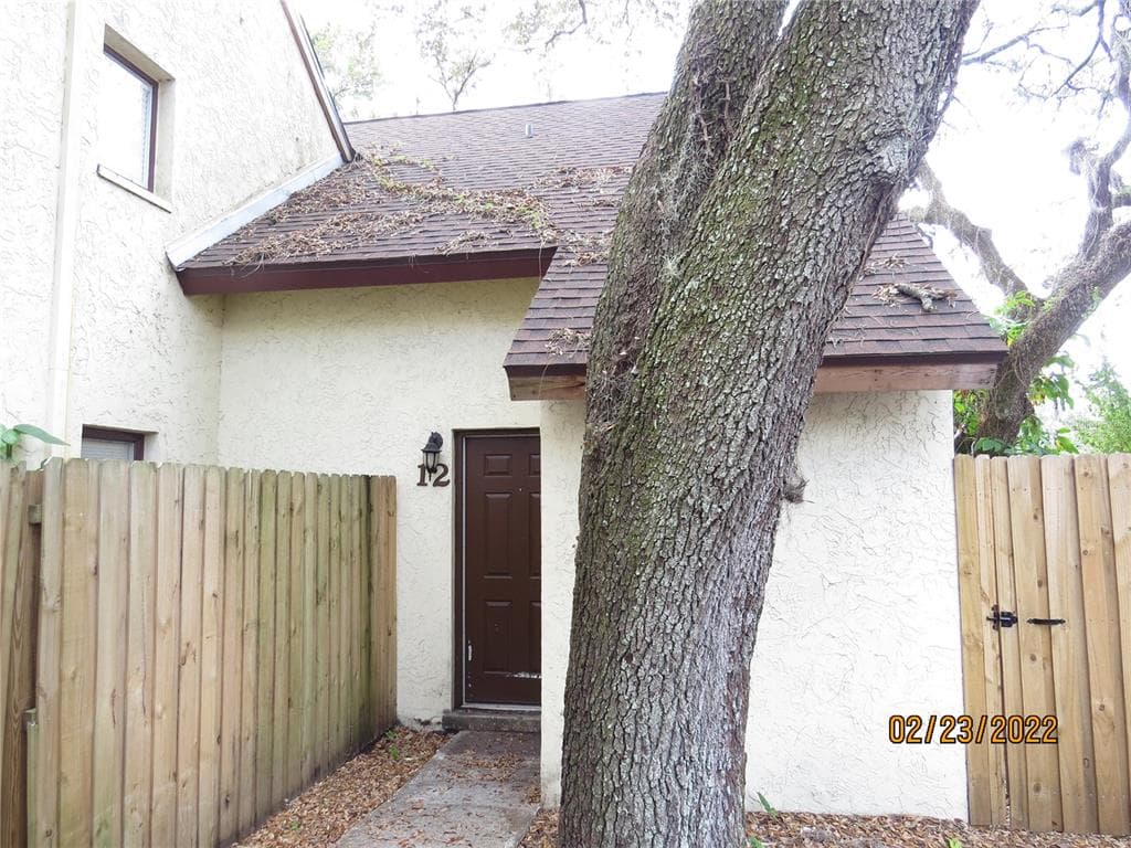 5601 ASHLEY OAKS DRIVE UNIT 12 TAMPA, FL 33617