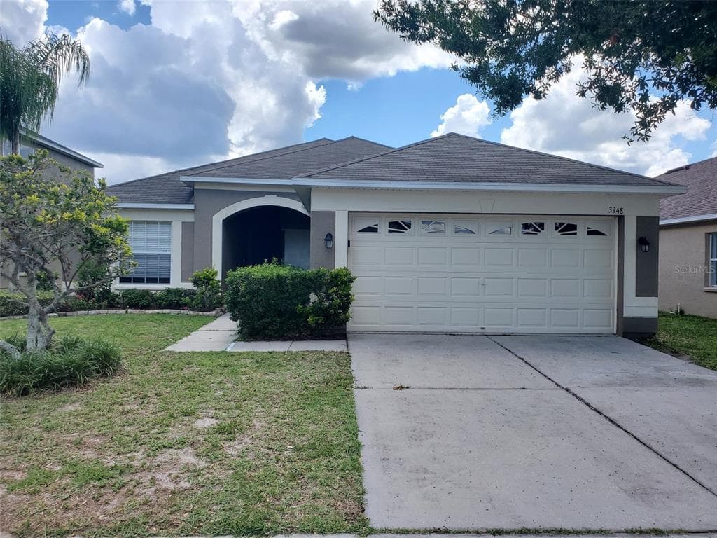 3948 HAMPTON HILLS DRIVE LAKELAND, FL 33810