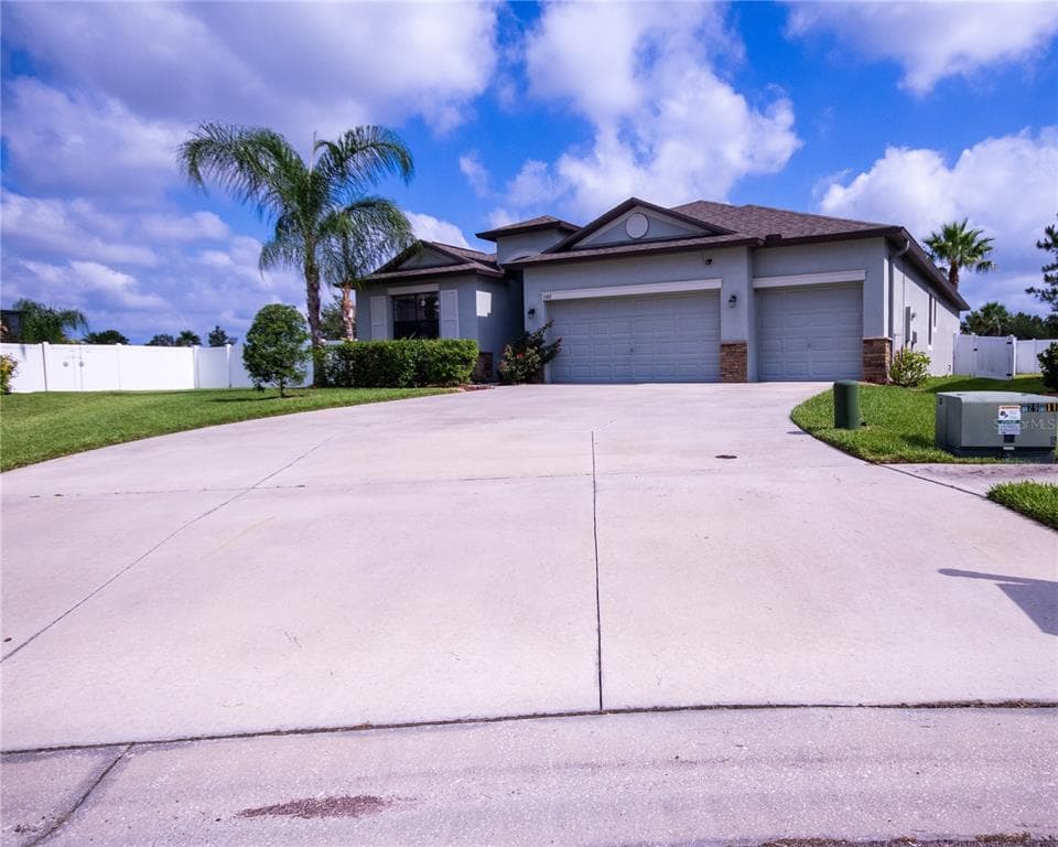 13917 FELIX WILL ROAD RIVERVIEW, FL 33579