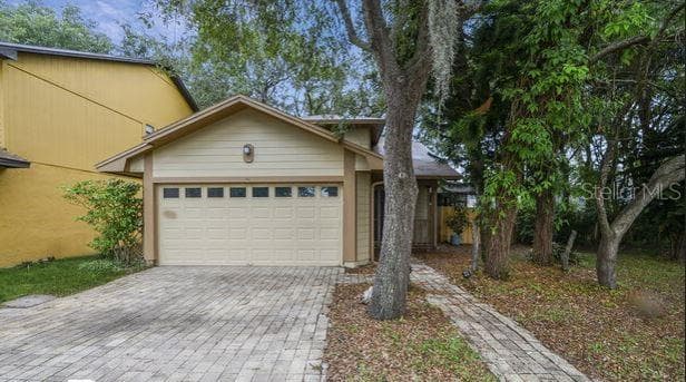 1056 SADDLEBACK RIDGE ROAD APOPKA, FL 32703