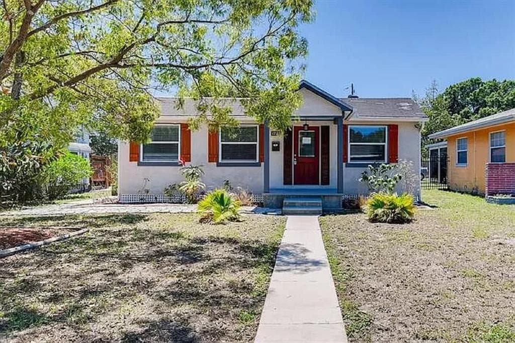 1730 30TH AVENUE N ST PETERSBURG, FL 33713