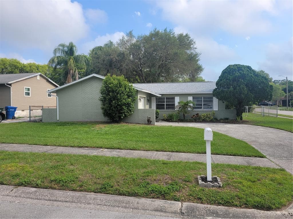 2832 21ST TERRACE SW LARGO, FL 33774
