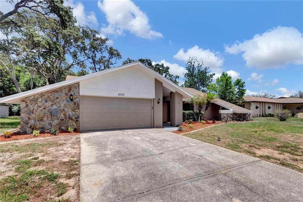 6157 NEWMARK STREET SPRING HILL, FL 34606