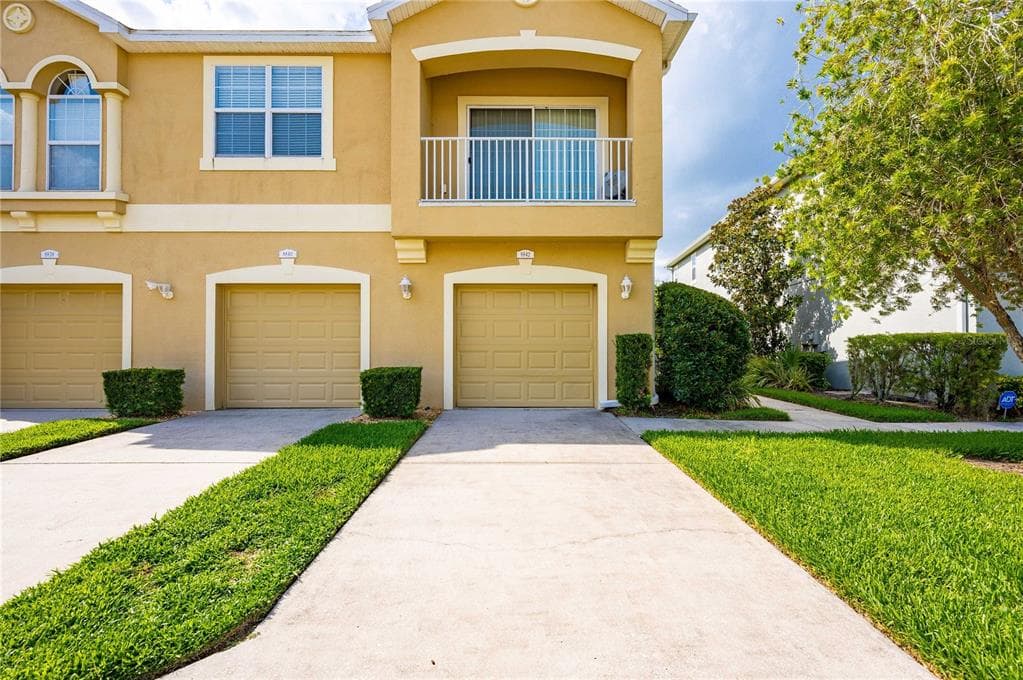 8842 MOONLIT MEADOWS LOOP RIVERVIEW, FL 33578
