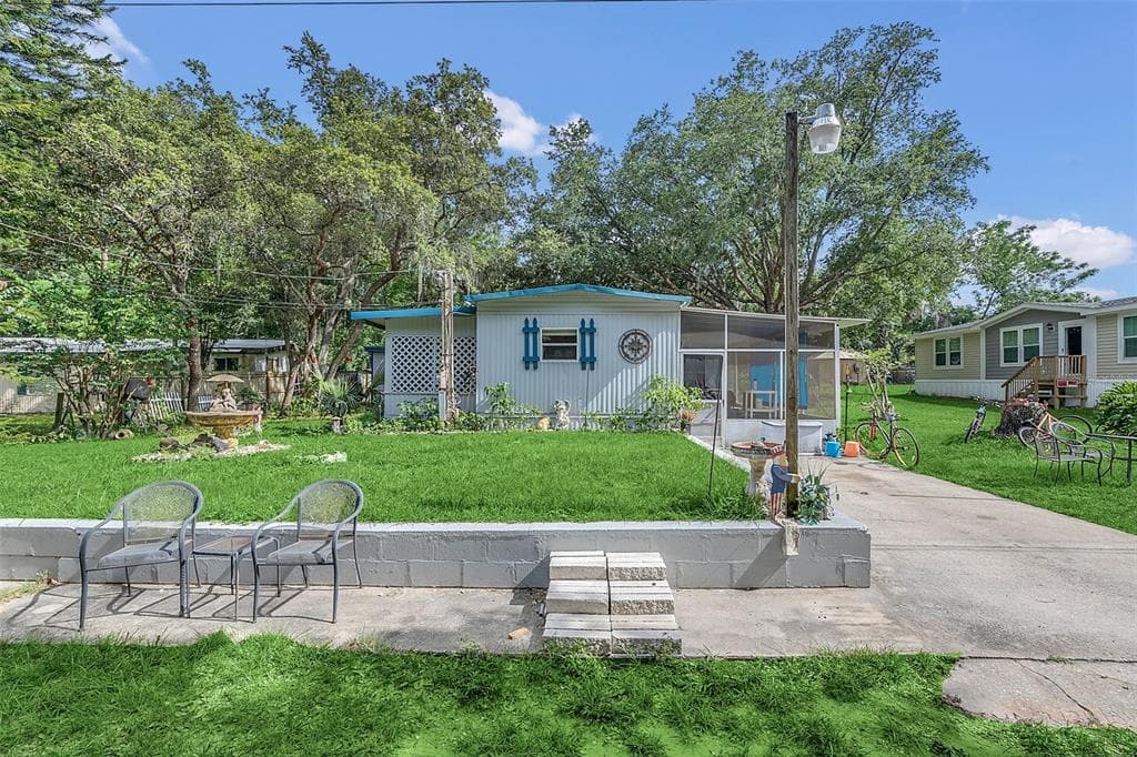 2851 AVALONA DRIVE SANFORD, FL 32773