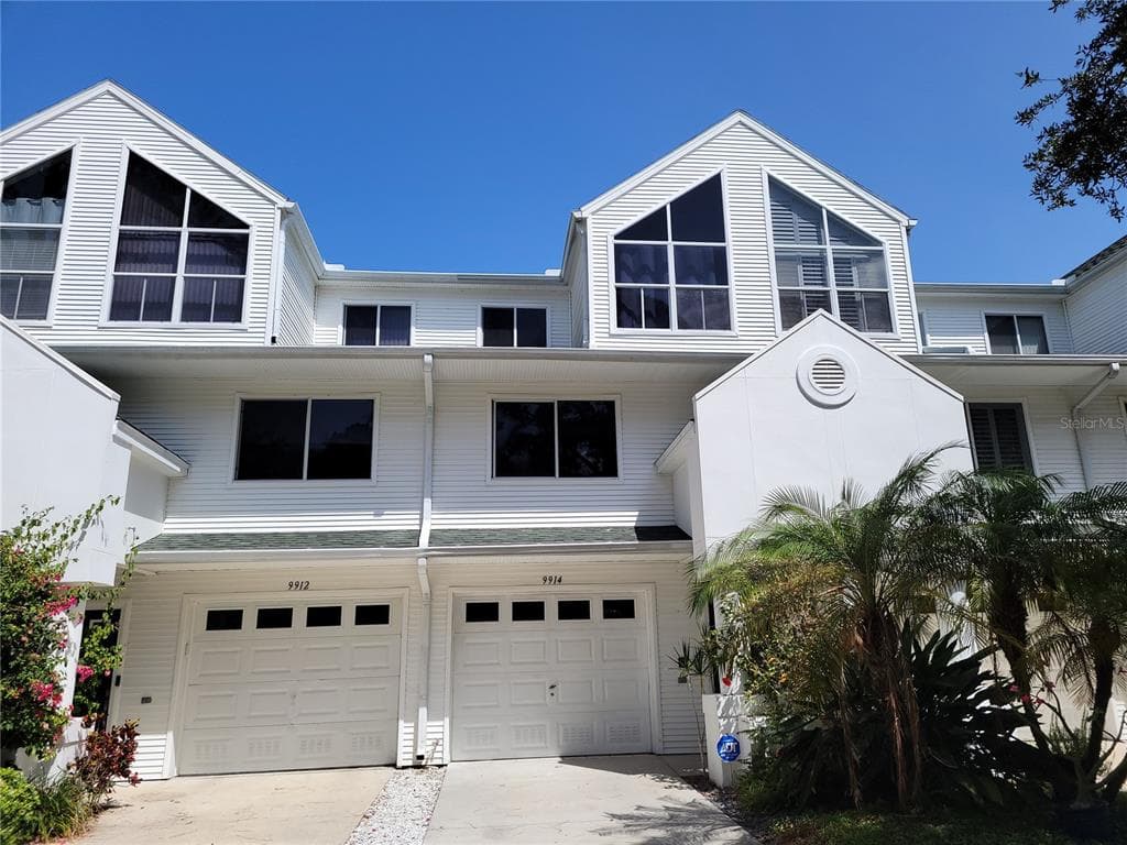9914 INDIAN KEY TRAIL SEMINOLE, FL 33776