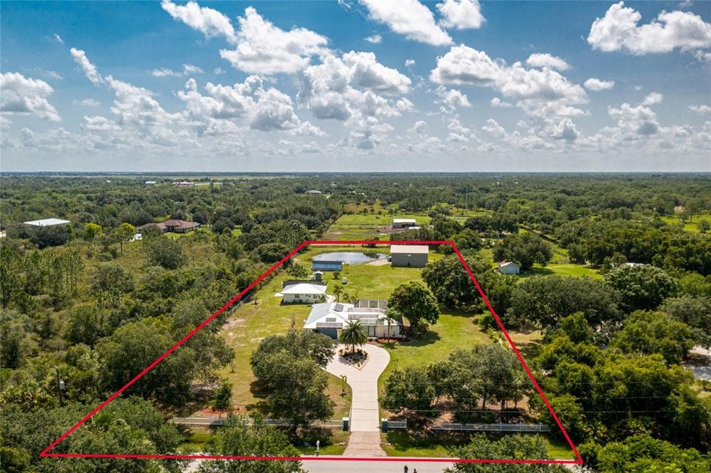 29005 PALM SHORES BOULEVARD PUNTA GORDA, FL 33982