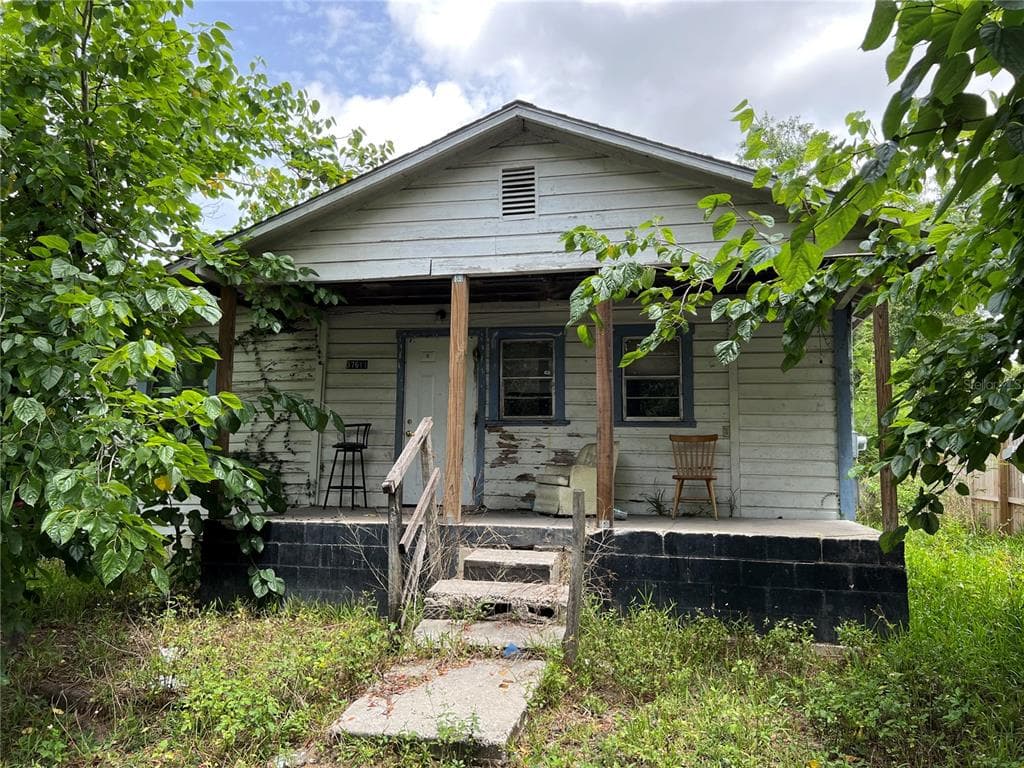 37611 GADDIS STREET DADE CITY, FL 33523