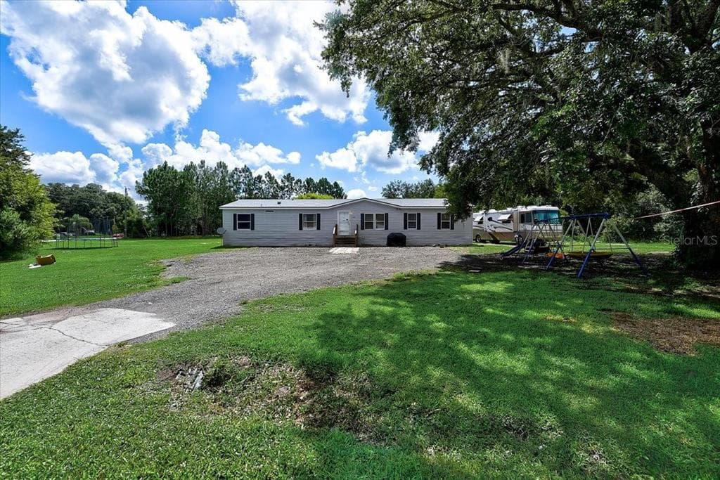 4235 PORTAGE DRIVE POLK CITY, FL 33868