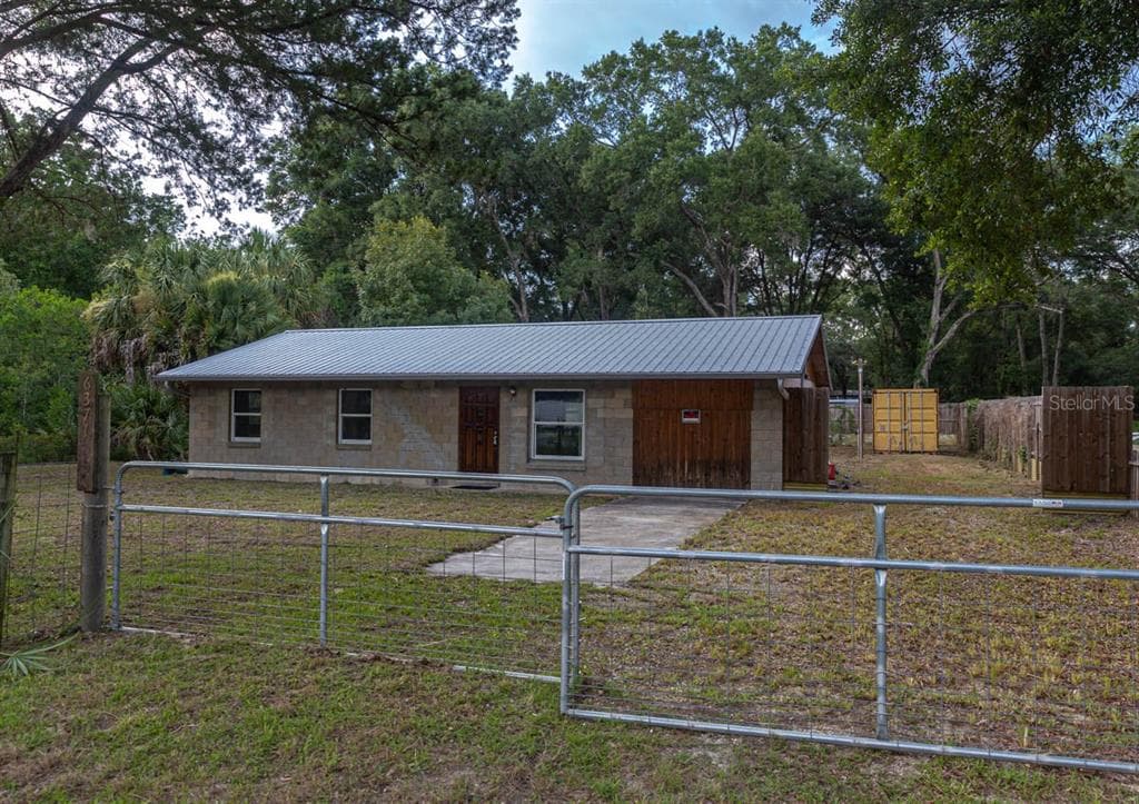 6371 W AVOCADO STREET CRYSTAL RIVER, FL 34429
