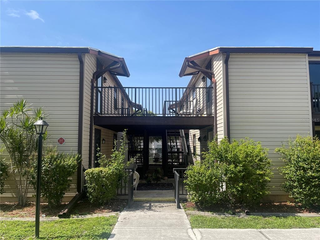 22291 WESTCHESTER BOULEVARD UNIT 207 PORT CHARLOTTE, FL 33952
