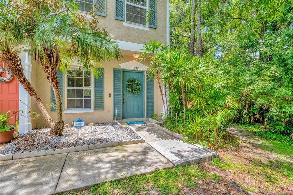 11338 CAYMAN KEY AVENUE TAMPA, FL 33624