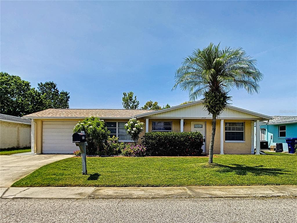 3537 JACKSON DRIVE HOLIDAY, FL 34691