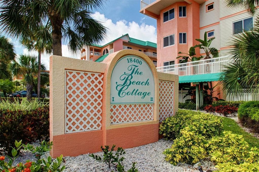 18400 GULF BOULEVARD UNIT 2402 INDIAN SHORES, FL 33785
