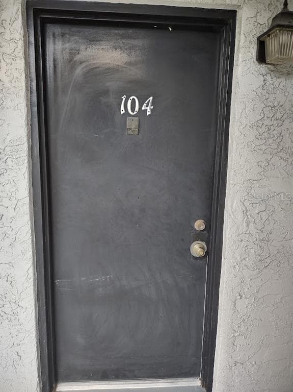 1200 37TH STREET N UNIT 104 ST PETERSBURG, FL 33713