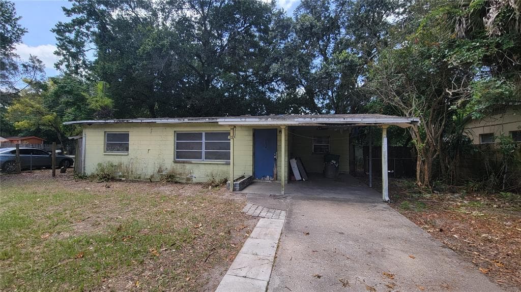 1205 E BOUGAINVILLEA AVENUE TAMPA, FL 33612