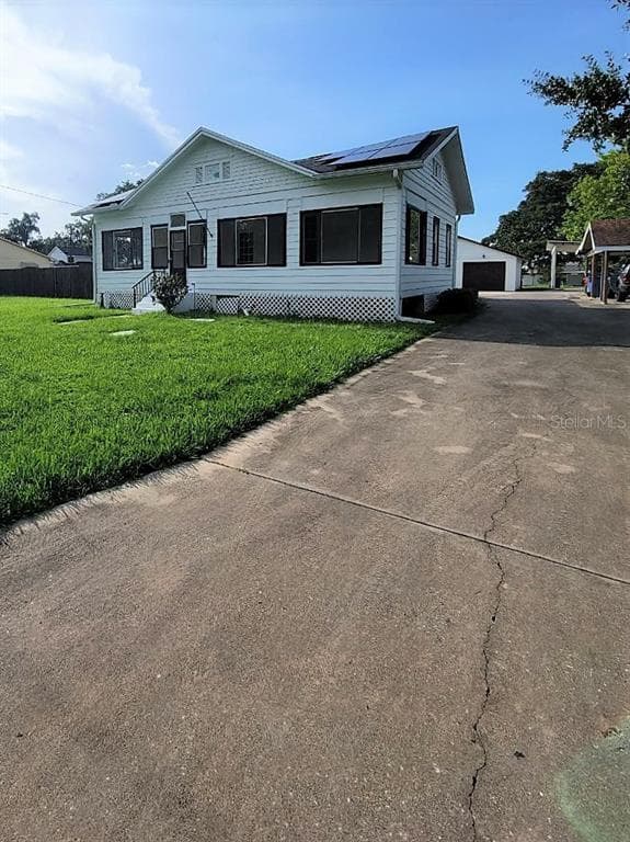 1708 MAIN STREET VALRICO, FL 33594