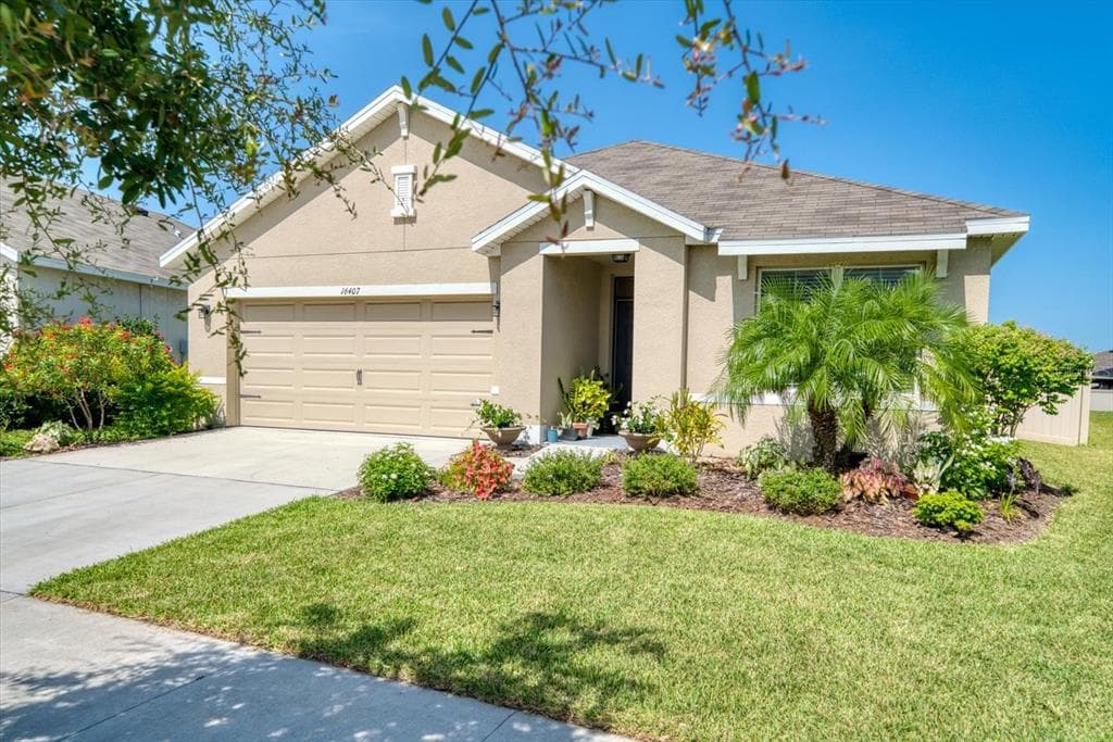 16407 LITTLE GARDEN DRIVE WIMAUMA, FL 33598