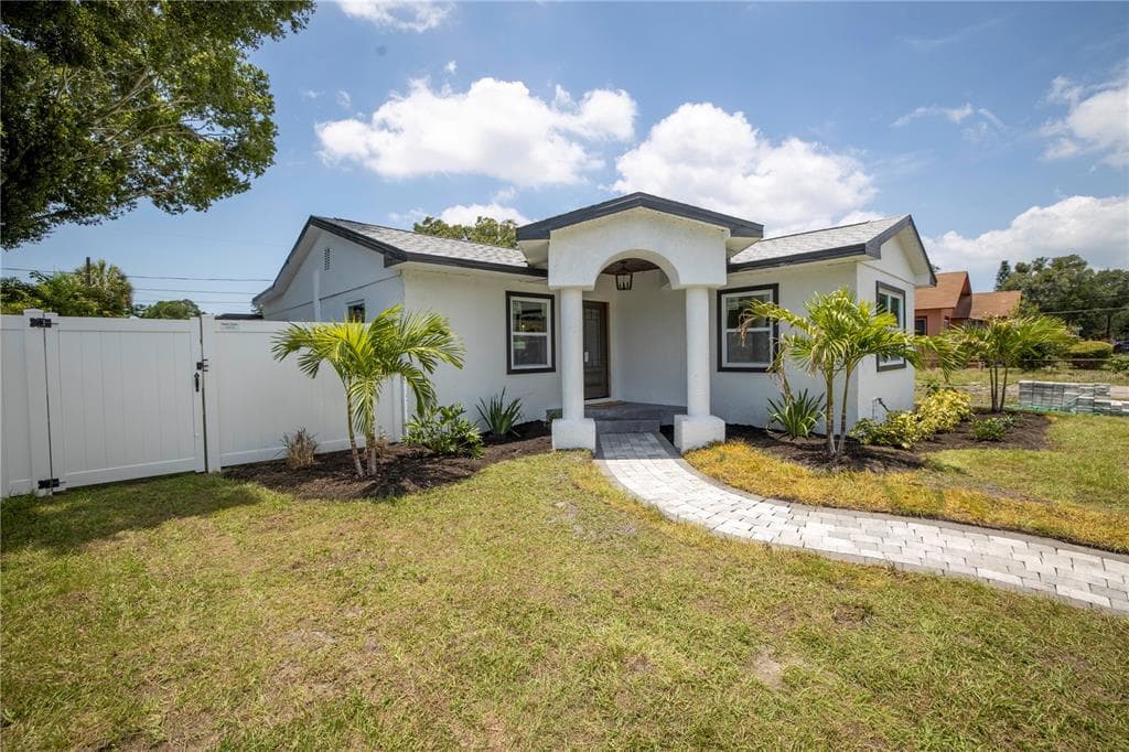2534 3RD AVENUE S ST PETERSBURG, FL 33712