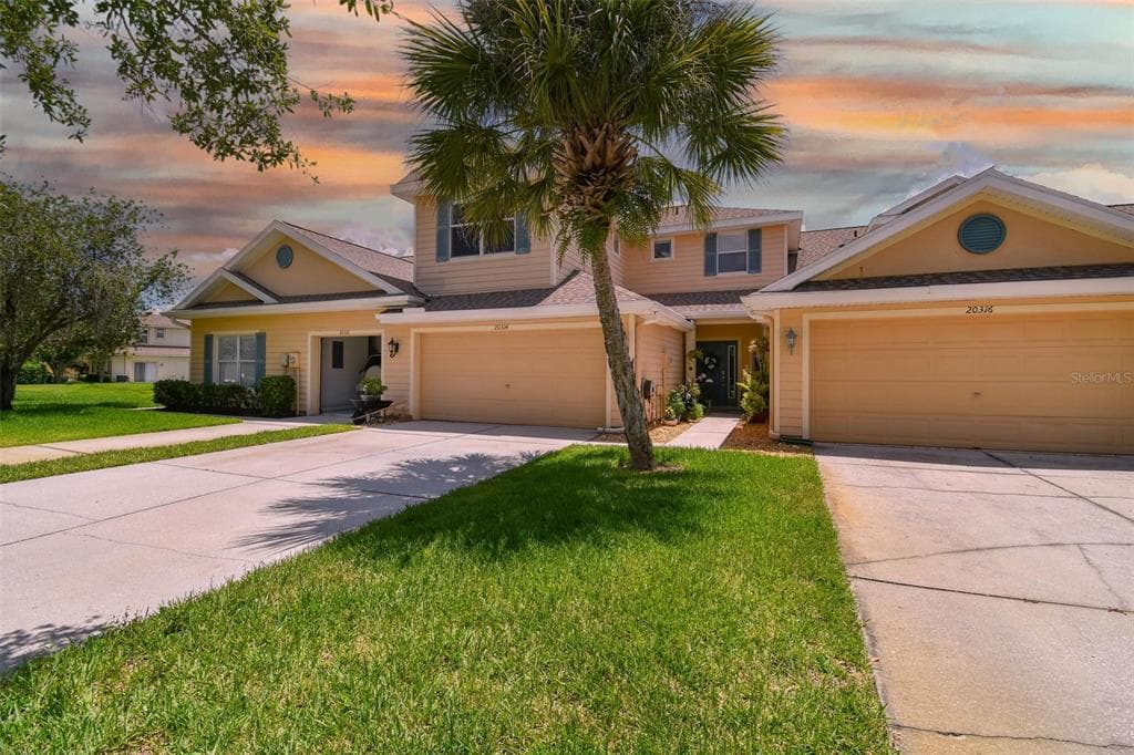 20314 NOBLE OAK PLACE TAMPA, FL 33647