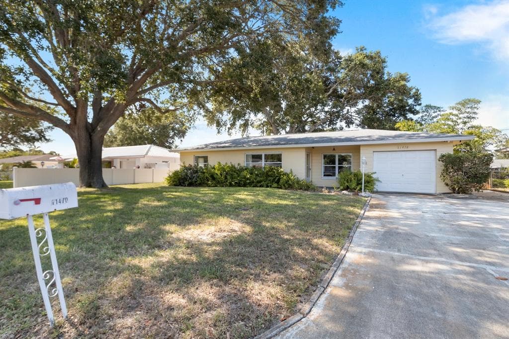 11470 63RD AVENUE SEMINOLE, FL 33772