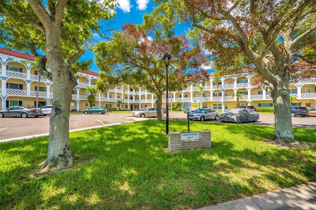 2405 FRANCISCAN DRIVE UNIT 55 CLEARWATER, FL 33763
