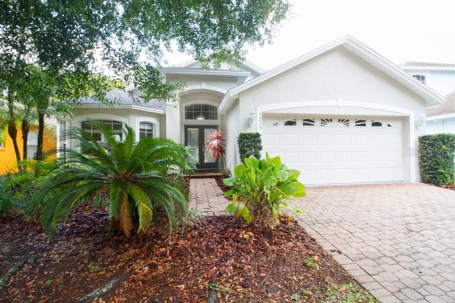 5219 ABBEY PARK AVENUE TAMPA, FL 33647