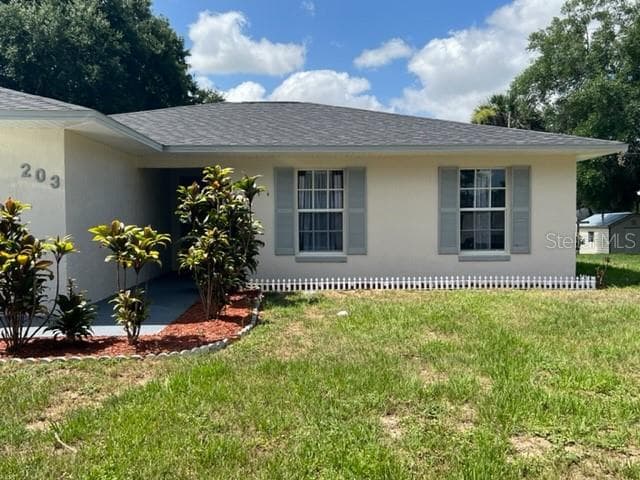 203 E PALM STREET DAVENPORT, FL 33837