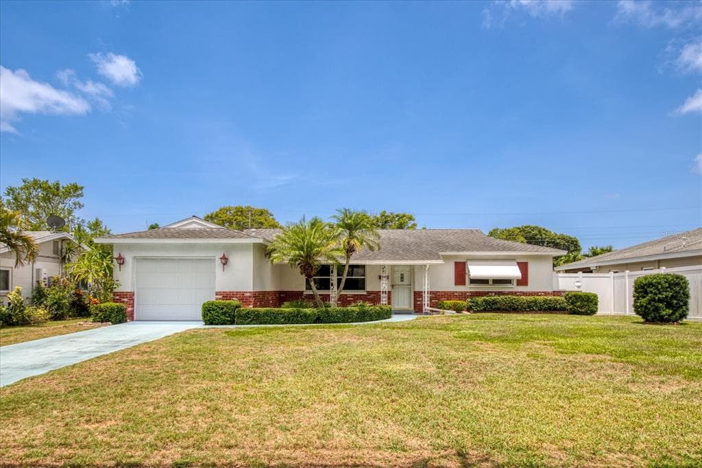 2724 52ND STREET N ST PETERSBURG, FL 33710