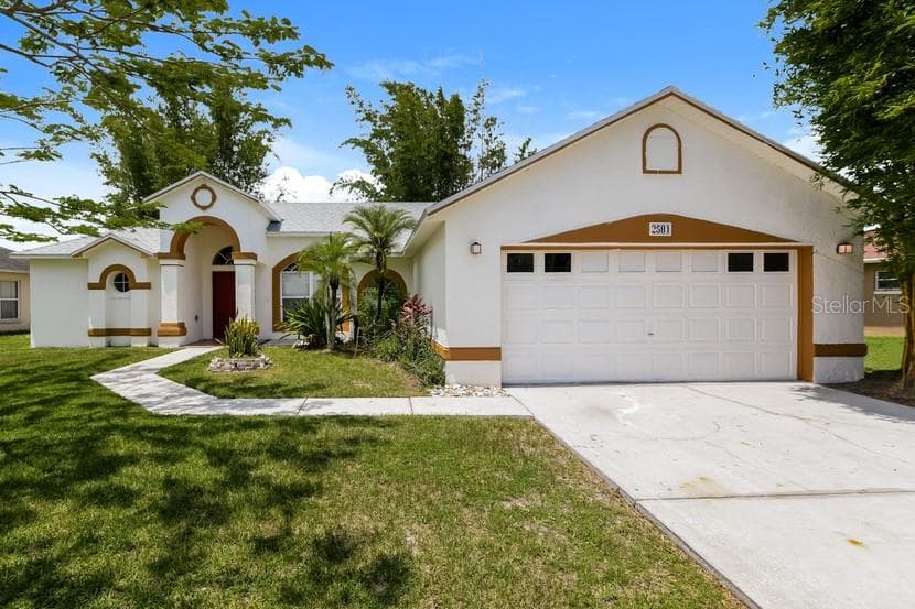 2581 SAGE DRIVE KISSIMMEE, FL 34758