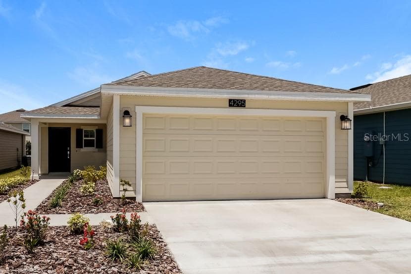 4295 SUNNY CREEK PLACE KISSIMMEE, FL 34746