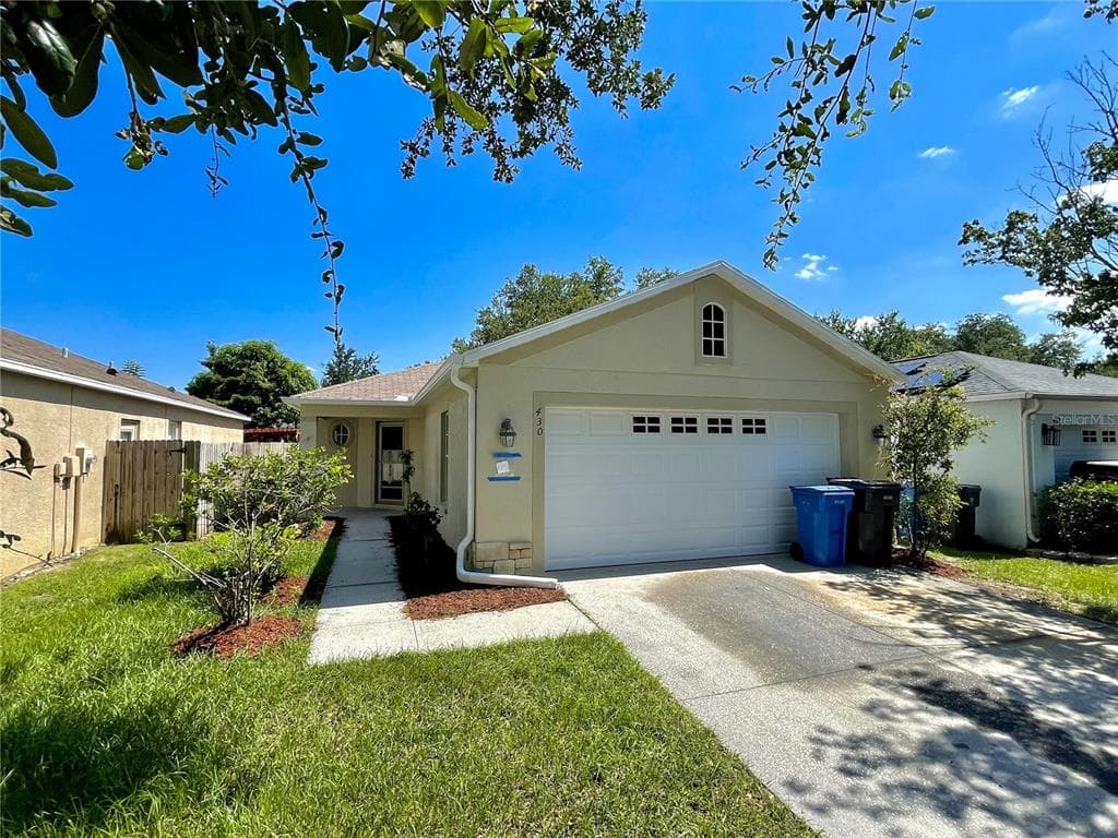 430 MAPLE POINTE DRIVE SEFFNER, FL 33584