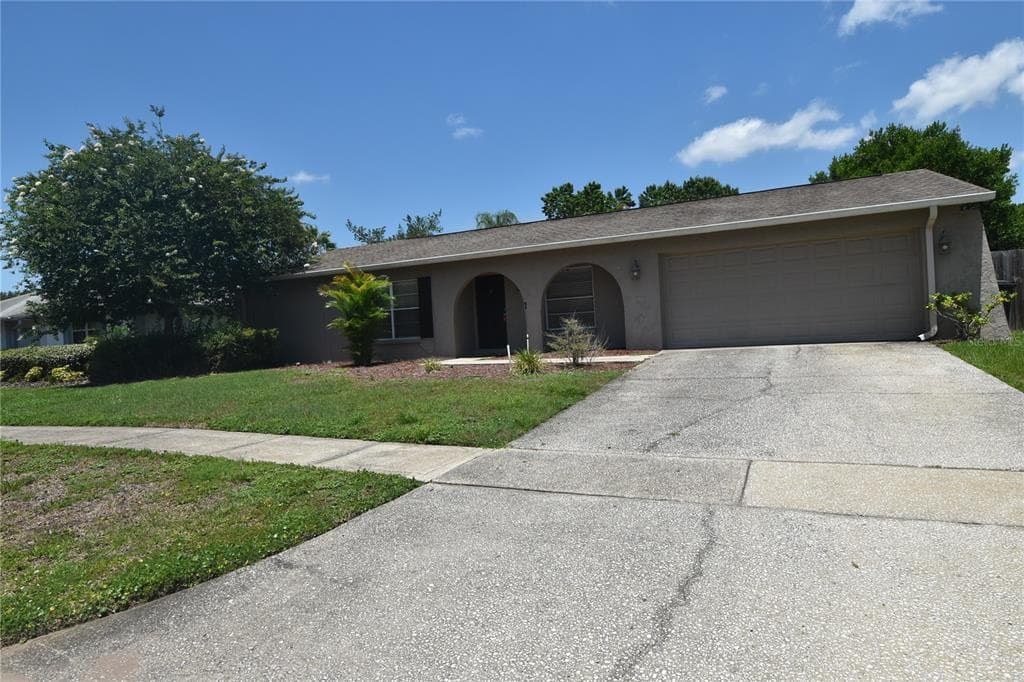 16529 SILVERHILL DRIVE TAMPA, FL 33624