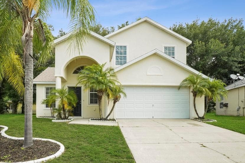 241 BLUFF PASS DRIVE EUSTIS, FL 32726