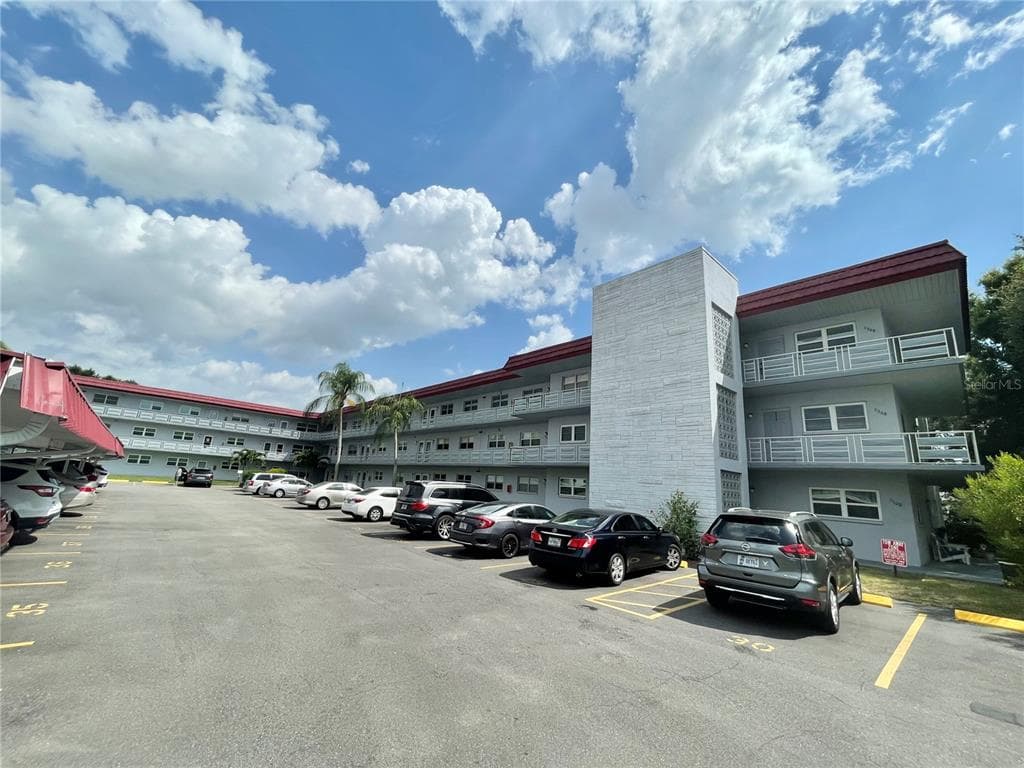 5660 80TH STREET N UNIT C308 ST PETERSBURG, FL 33709