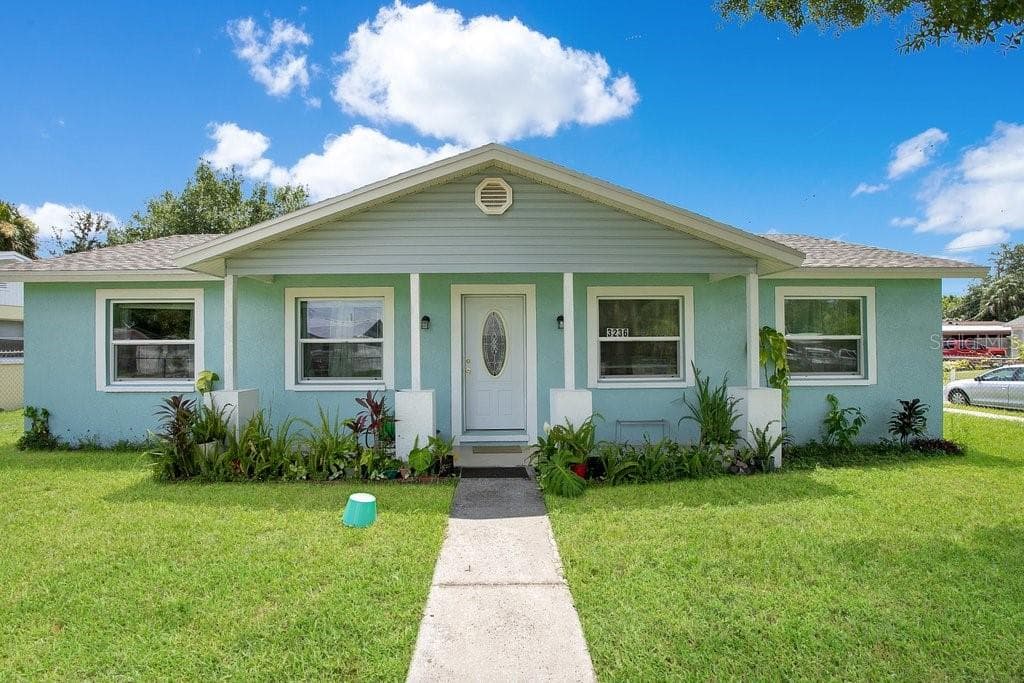 3236 DEERFIELD DRIVE TAMPA, FL 33619