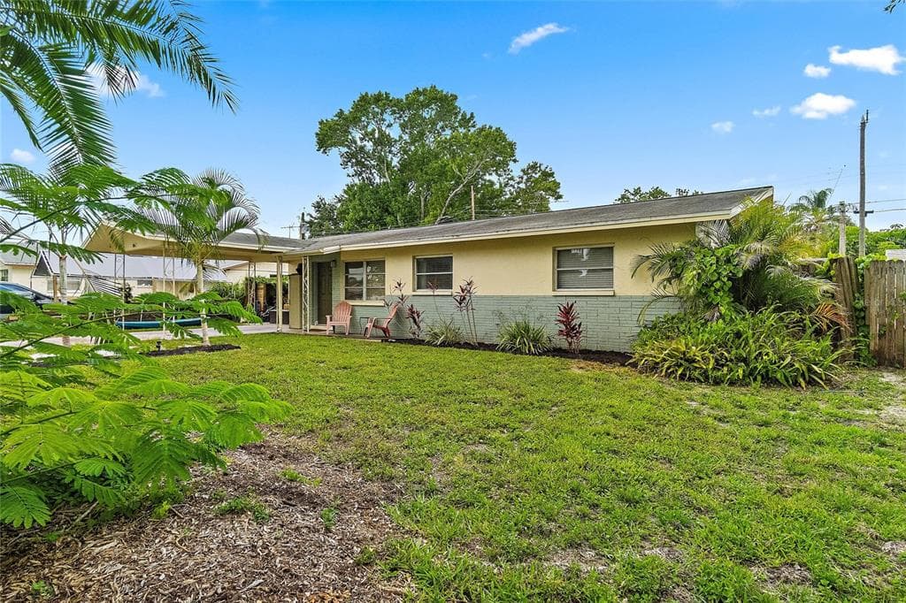 8464 58TH WAY N PINELLAS PARK, FL 33781
