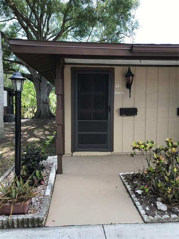 1980 TAHITIAN PLACE UNIT 11 DUNEDIN, FL 34698