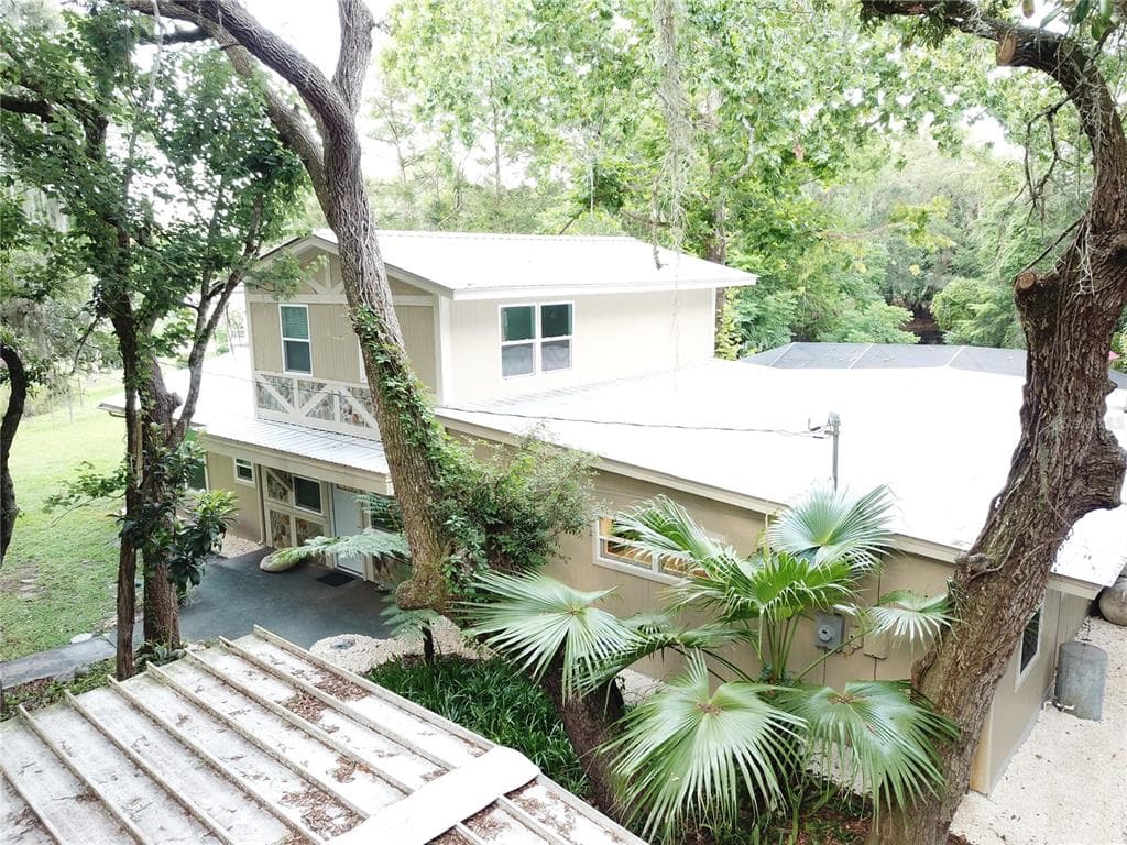 10214 E SQUIRREL PLACE FLORAL CITY, FL 34436