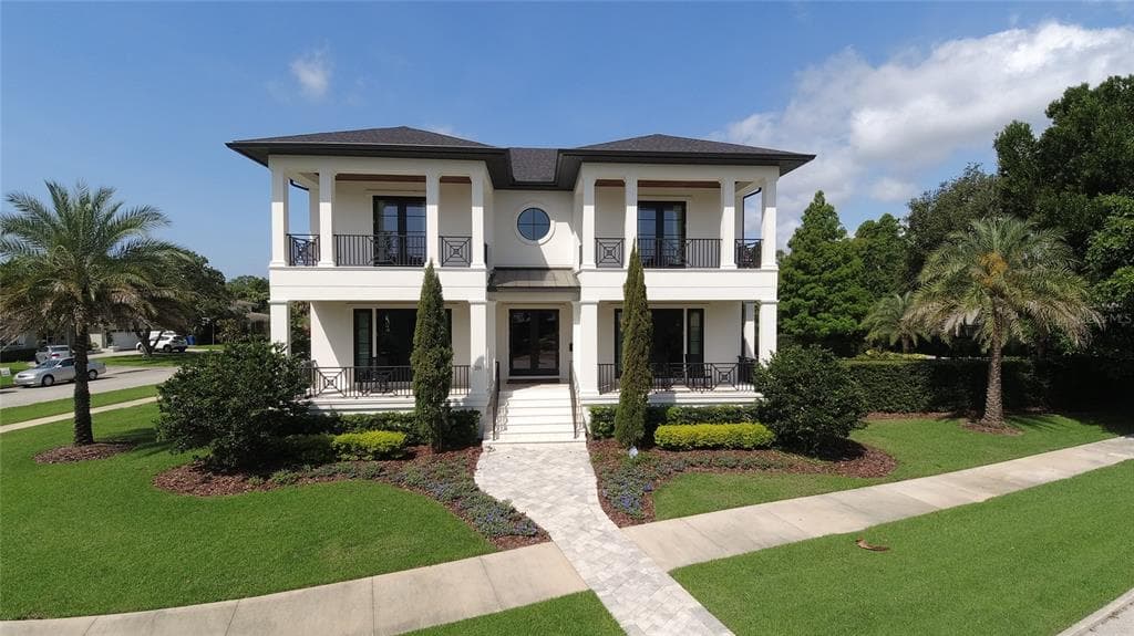 200 CORDOVA BOULEVARD NE ST PETERSBURG, FL 33704