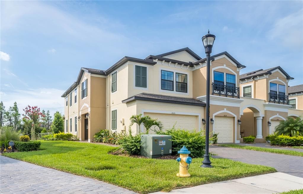 30215 SOUTHWELL LANE WESLEY CHAPEL, FL 33543