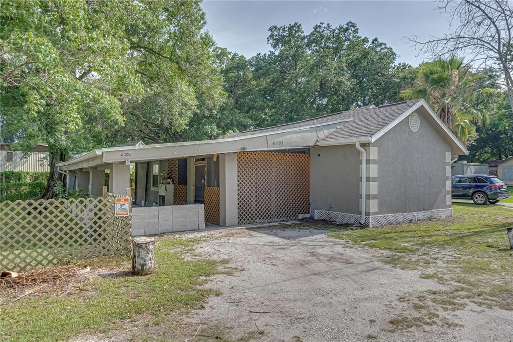 6101 ALICE AVENUE GIBSONTON, FL 33534