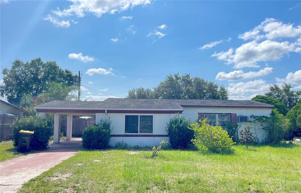 519 STANLEY AVENUE FROSTPROOF, FL 33843